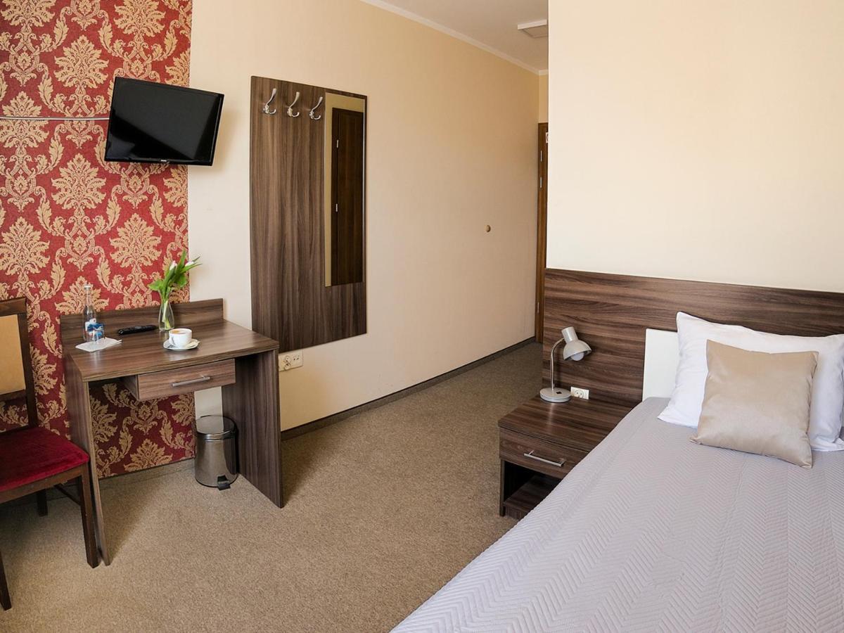 Hotel Dabrowski Oswiecim Ngoại thất bức ảnh