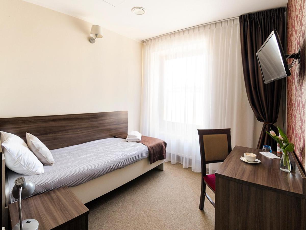 Hotel Dabrowski Oswiecim Ngoại thất bức ảnh
