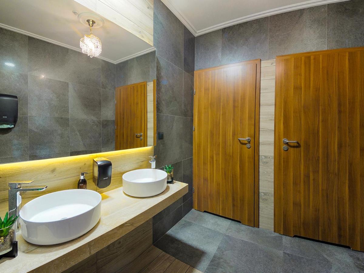 Hotel Dabrowski Oswiecim Ngoại thất bức ảnh