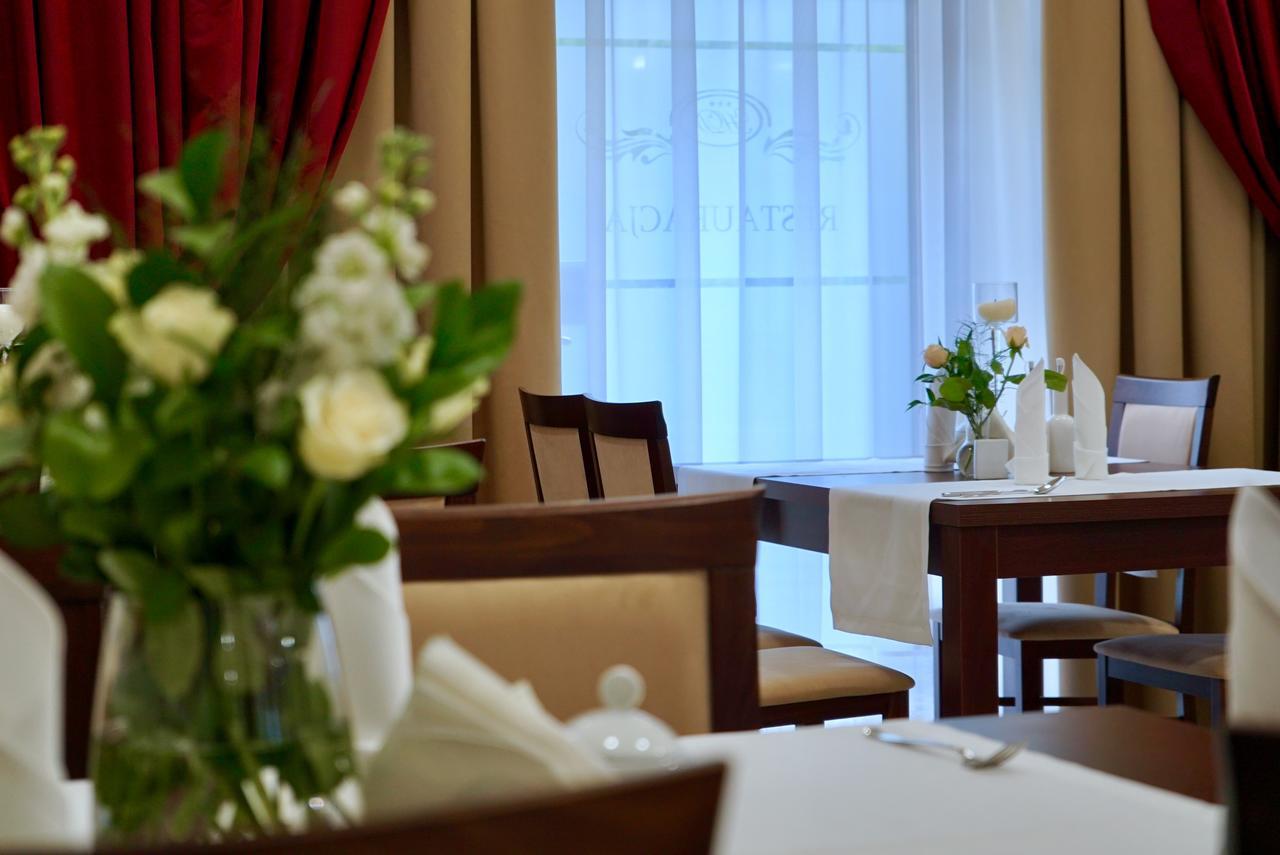 Hotel Dabrowski Oswiecim Ngoại thất bức ảnh