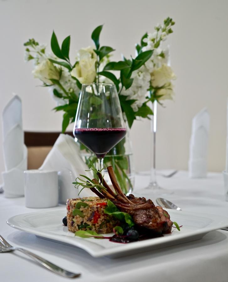 Hotel Dabrowski Oswiecim Ngoại thất bức ảnh